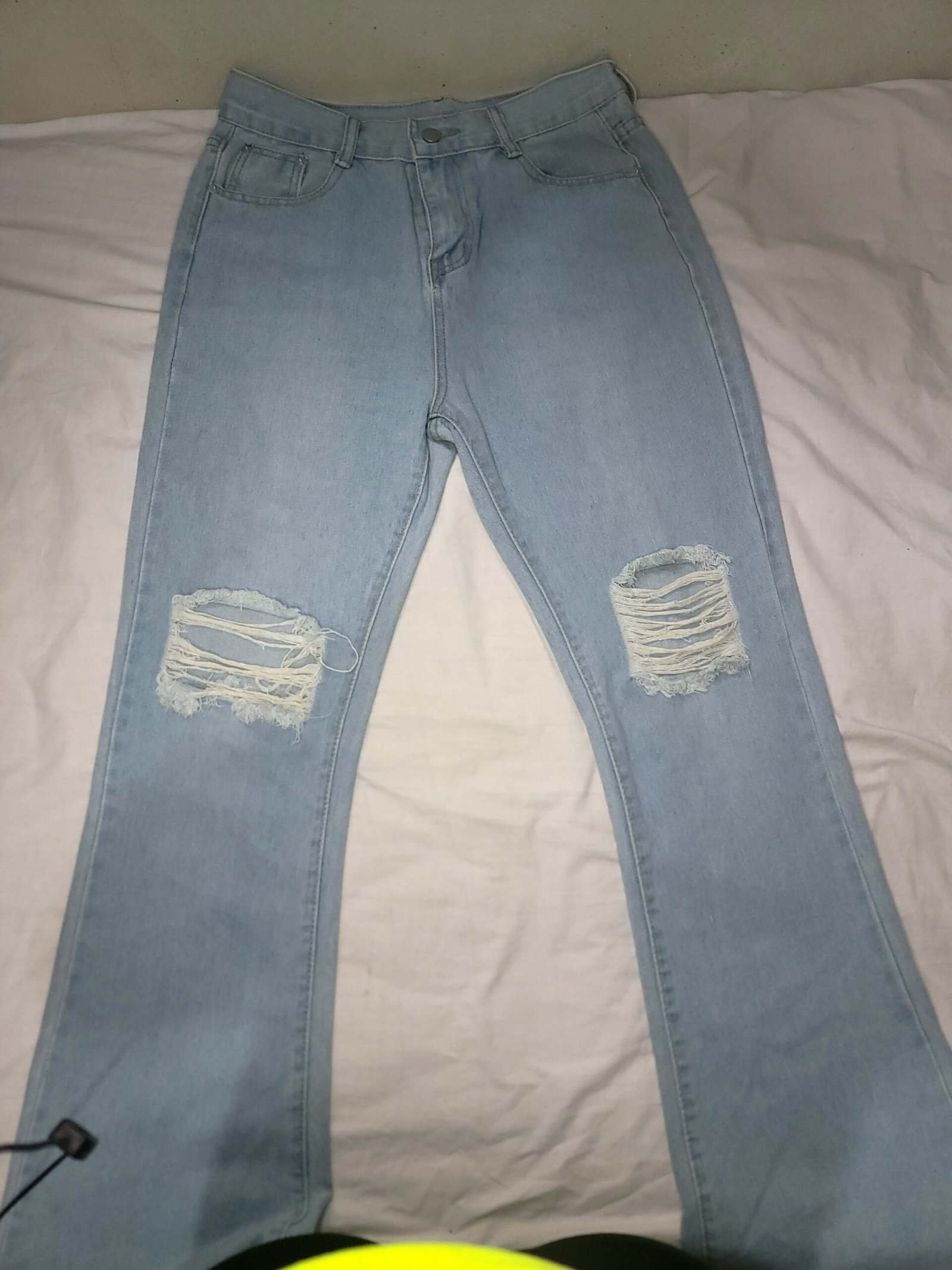 Jeans Rectos con Rasgados en las Rodillas - Imagen 2