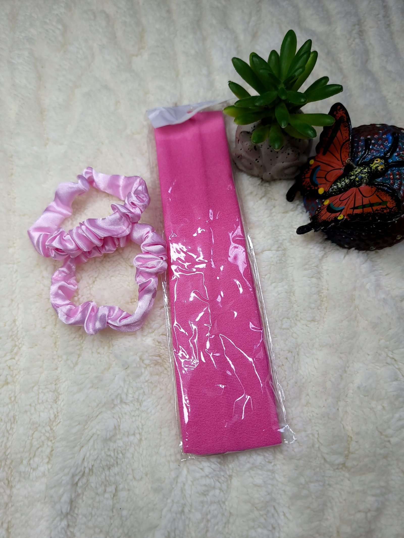 Set de 1 Vincha y 2 Colas para Cabello – 3 Piezas - Imagen 5