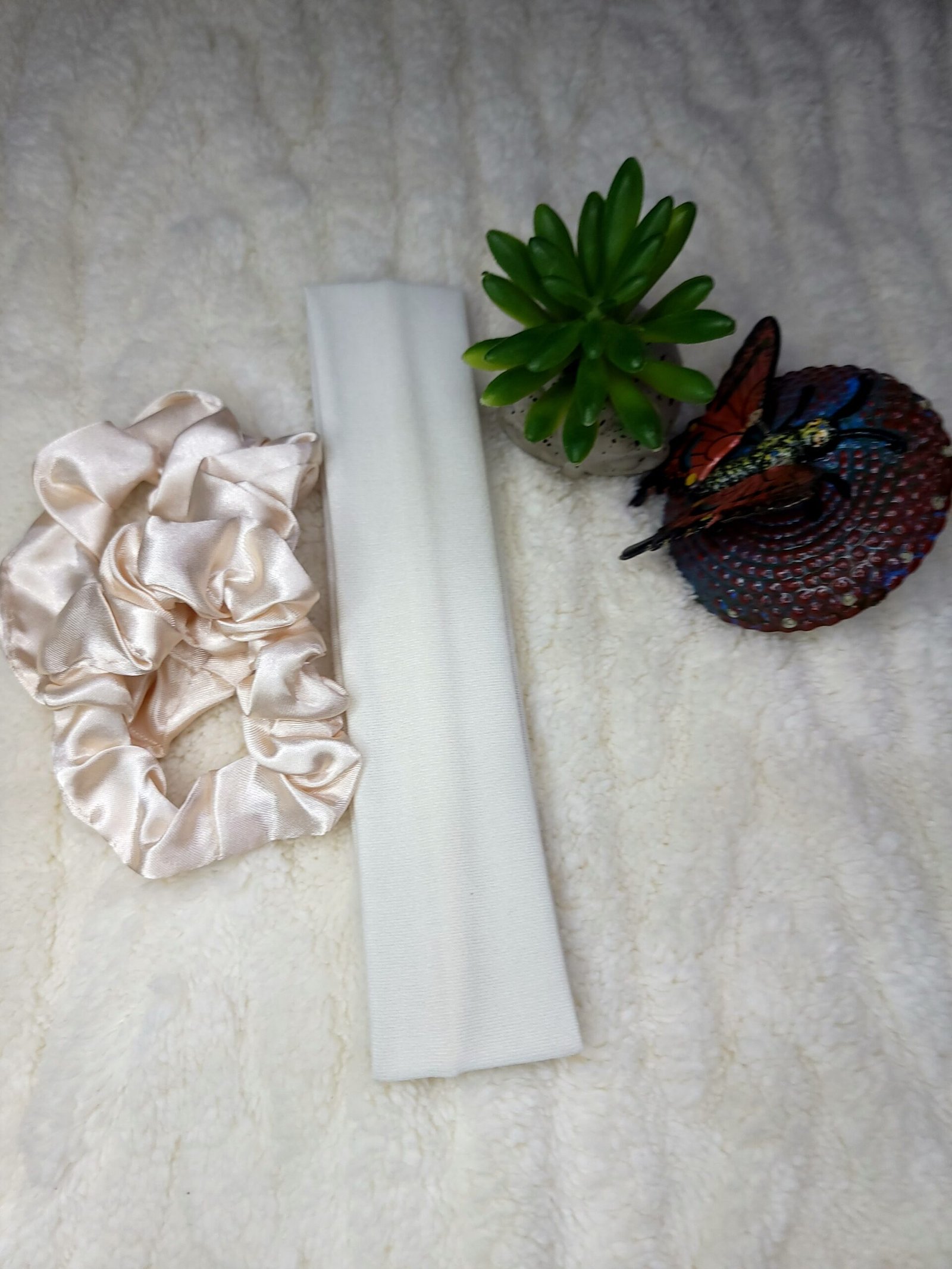 Set de 1 Vincha y 2 Colas para Cabello – 3 Piezas - Imagen 14