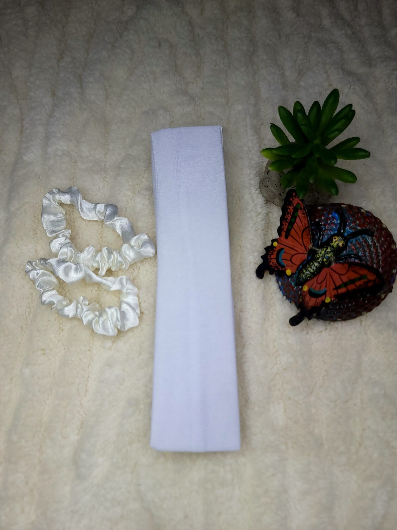Set de 1 Vincha y 2 Colas para Cabello – 3 Piezas - Imagen 15