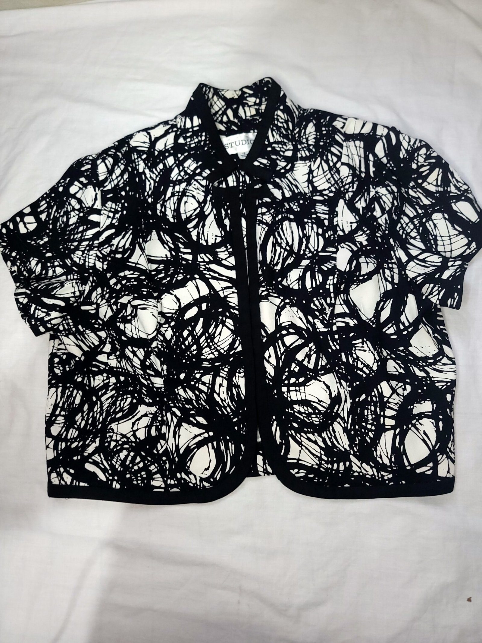 Chaqueta corta estampada - Imagen 3
