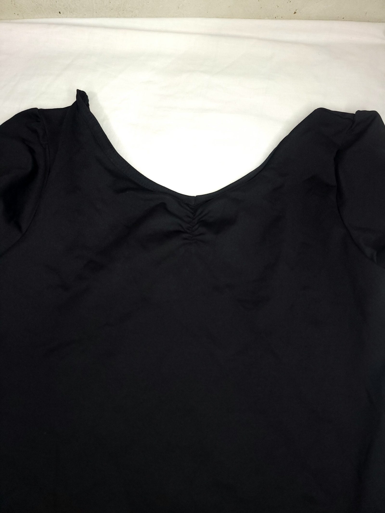 Blusa negra tipo body - Imagen 3