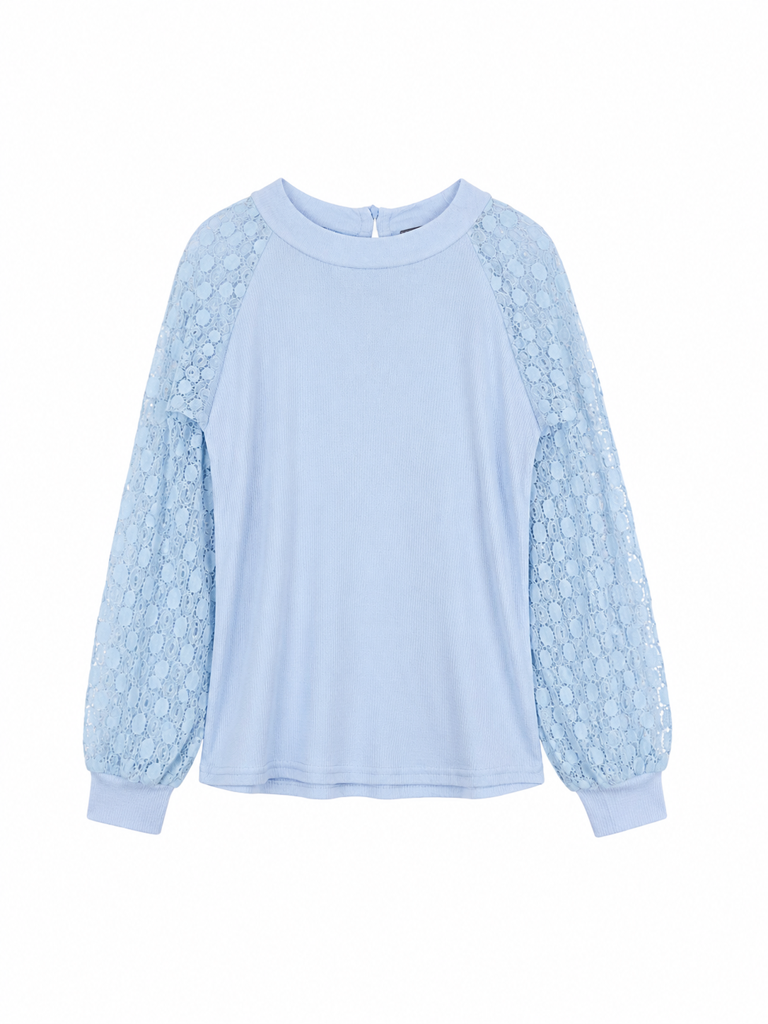 Blusa celeste con mangas de encaje