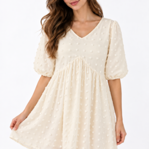 Vestido Corto de Manga Tres Cuartos con Detalles Texturizados